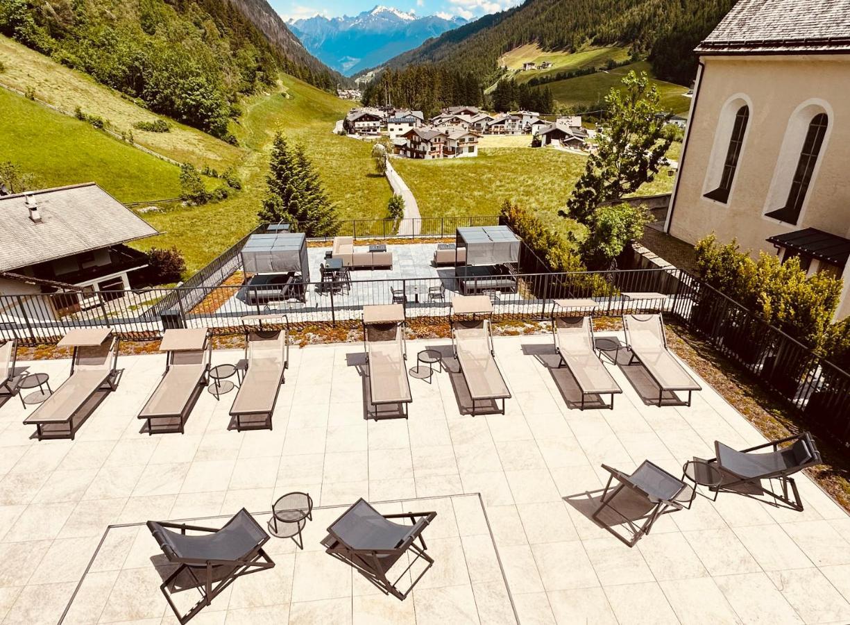 Hotel Schoelzhorn Superior Racines Extérieur photo