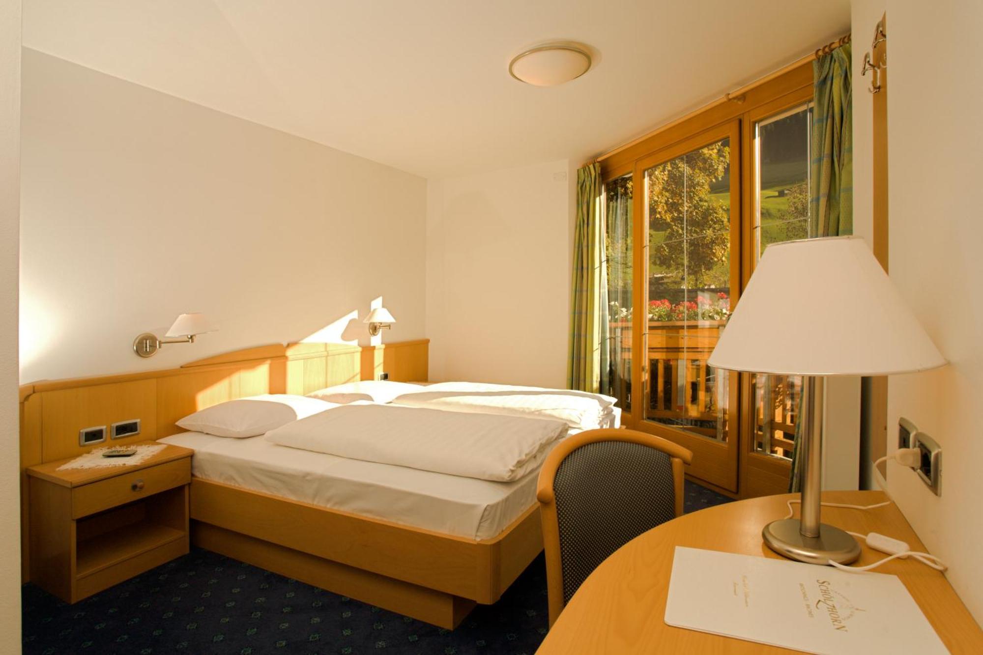 Hotel Schoelzhorn Superior Racines Extérieur photo